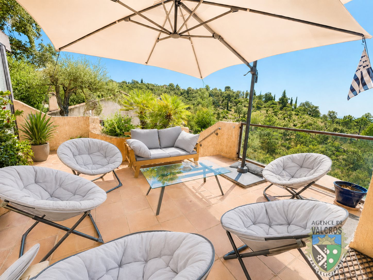 Maison à vendre, 230m², La Londe-les-Maures