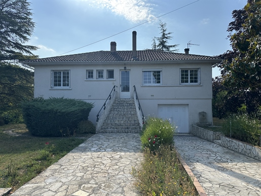 Maison 4 pièces 170 m² · à Casteljaloux · 170 m² · 229 600 €