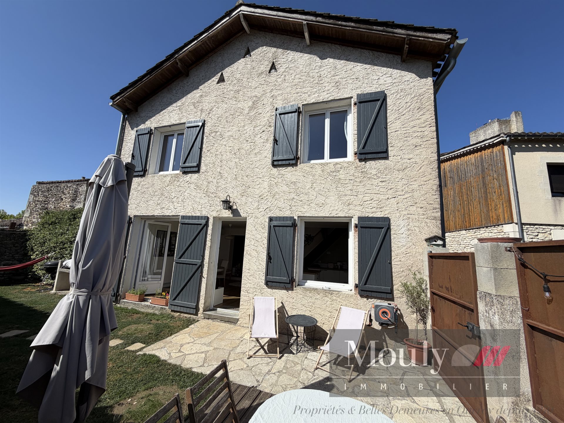 Maison à vendre, 150m², Montcuq-en-Quercy-Blanc