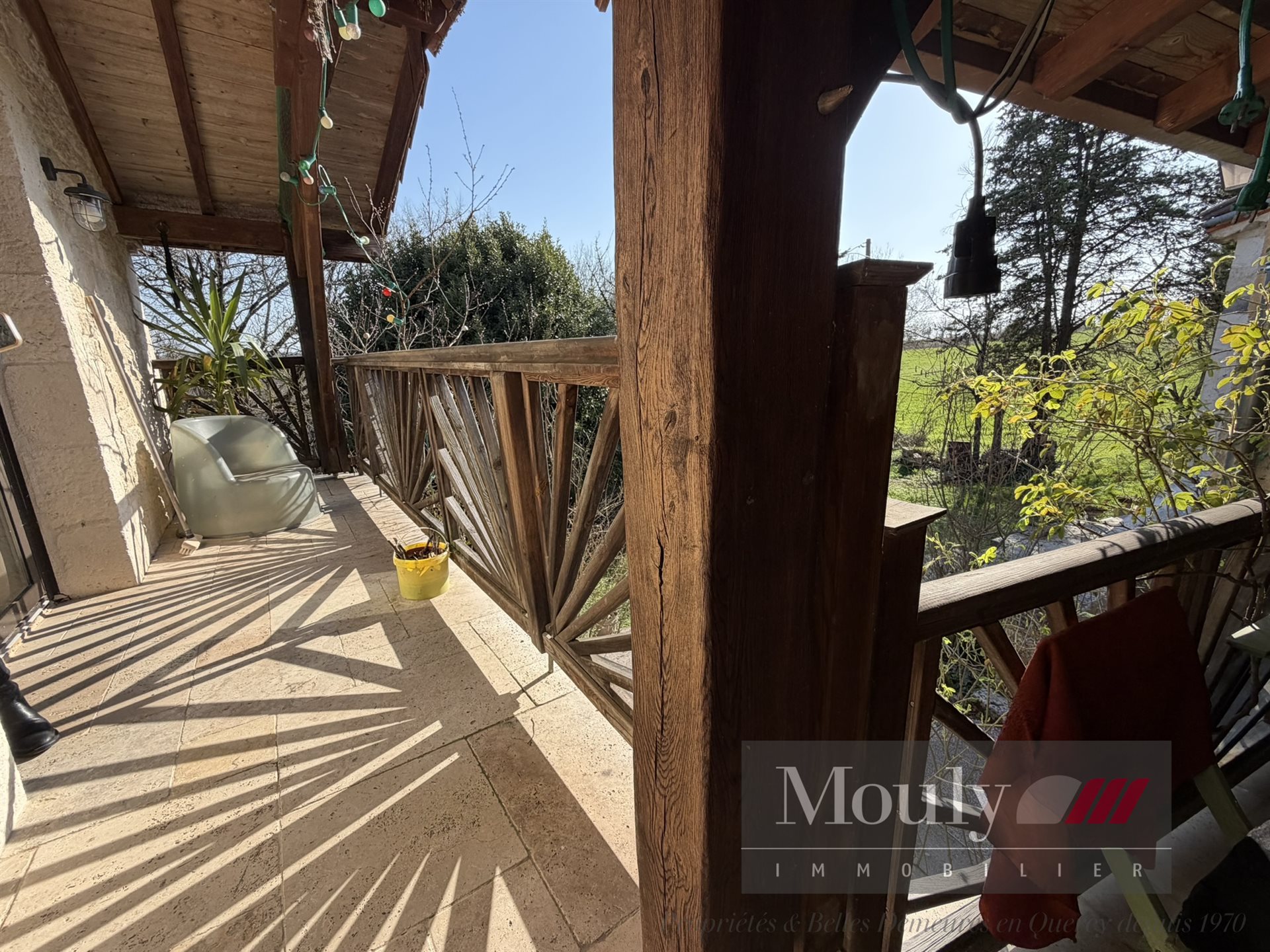 Maison à vendre, 330m², Montcuq-en-Quercy-Blanc