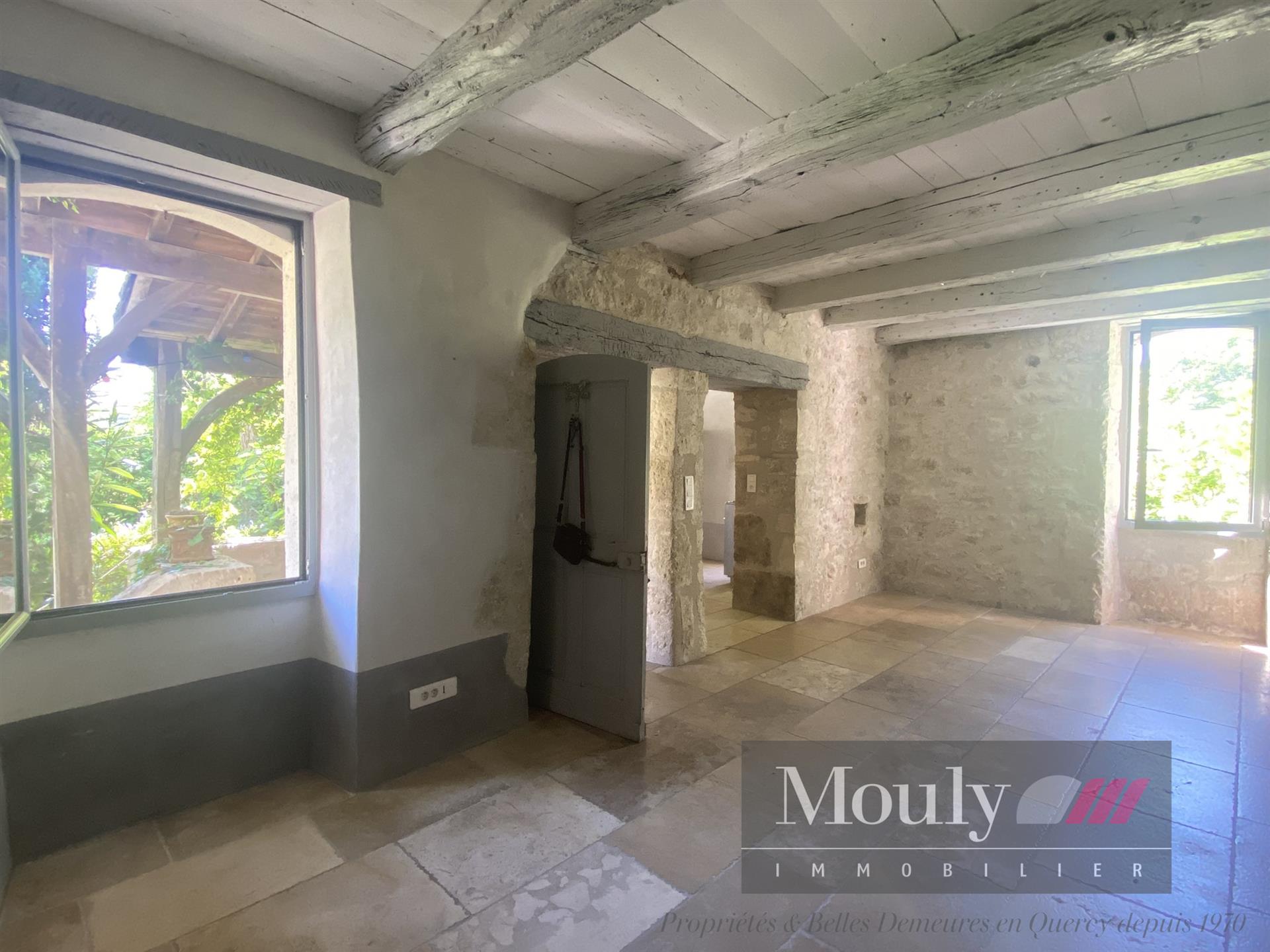 Maison à vendre, 200m², Montcuq-en-Quercy-Blanc
