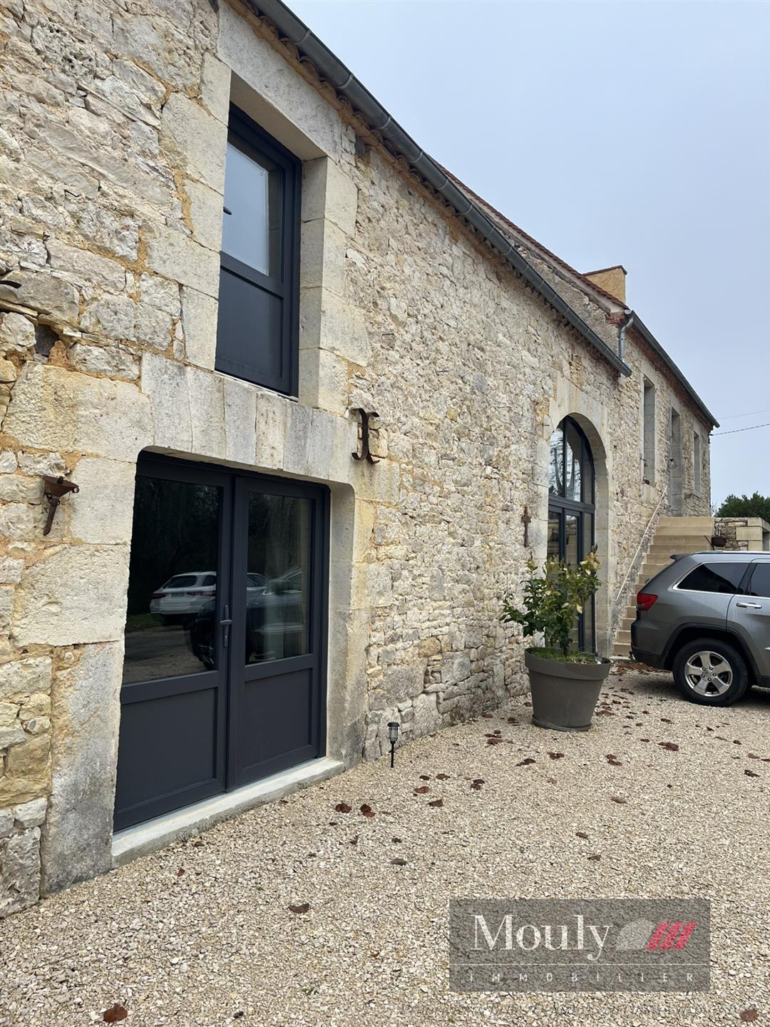 Maison à vendre, 150m², Saint-Chamarand