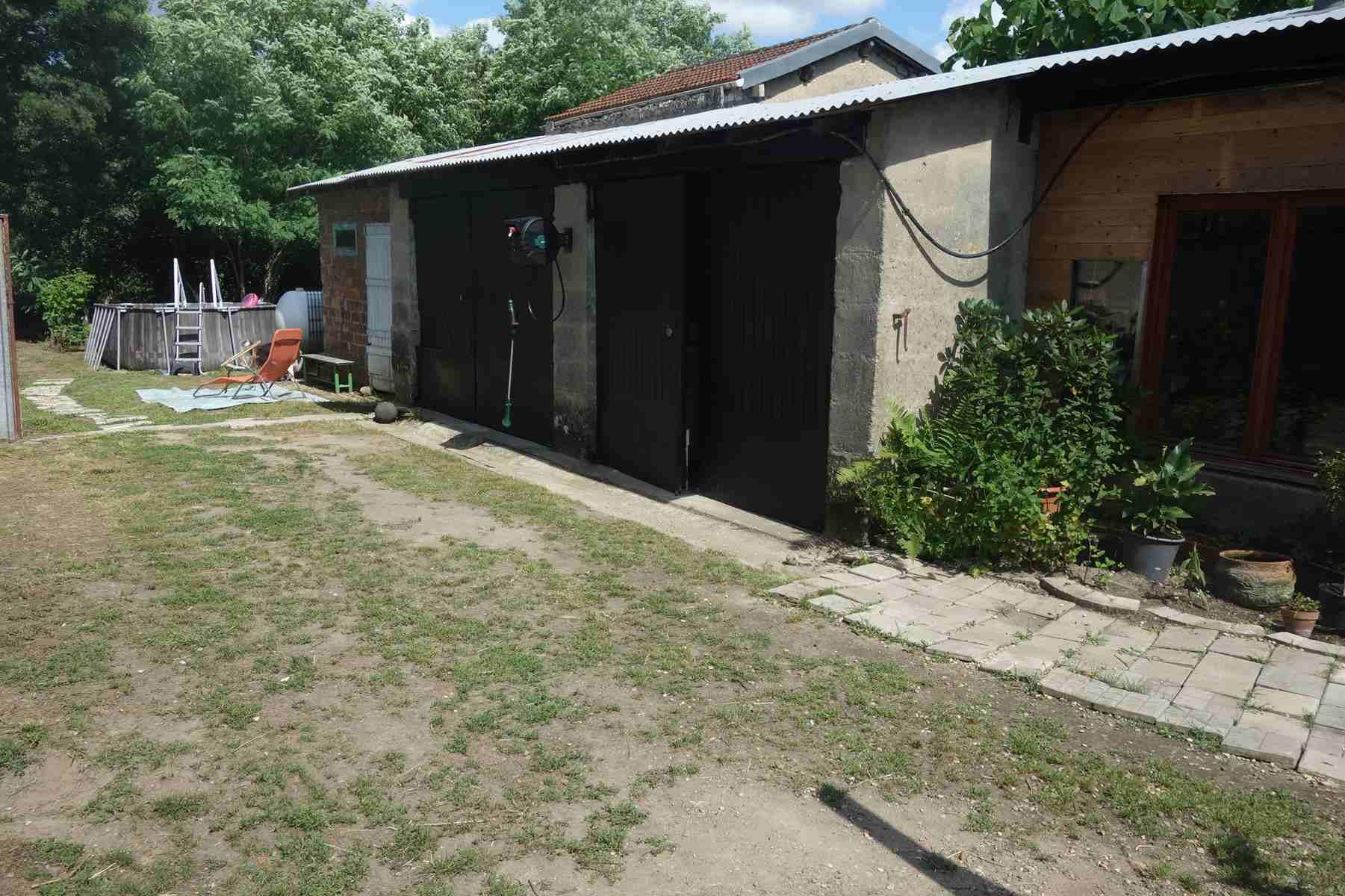 Maison à vendre, 230m², Saint-Aubin-de-Blaye