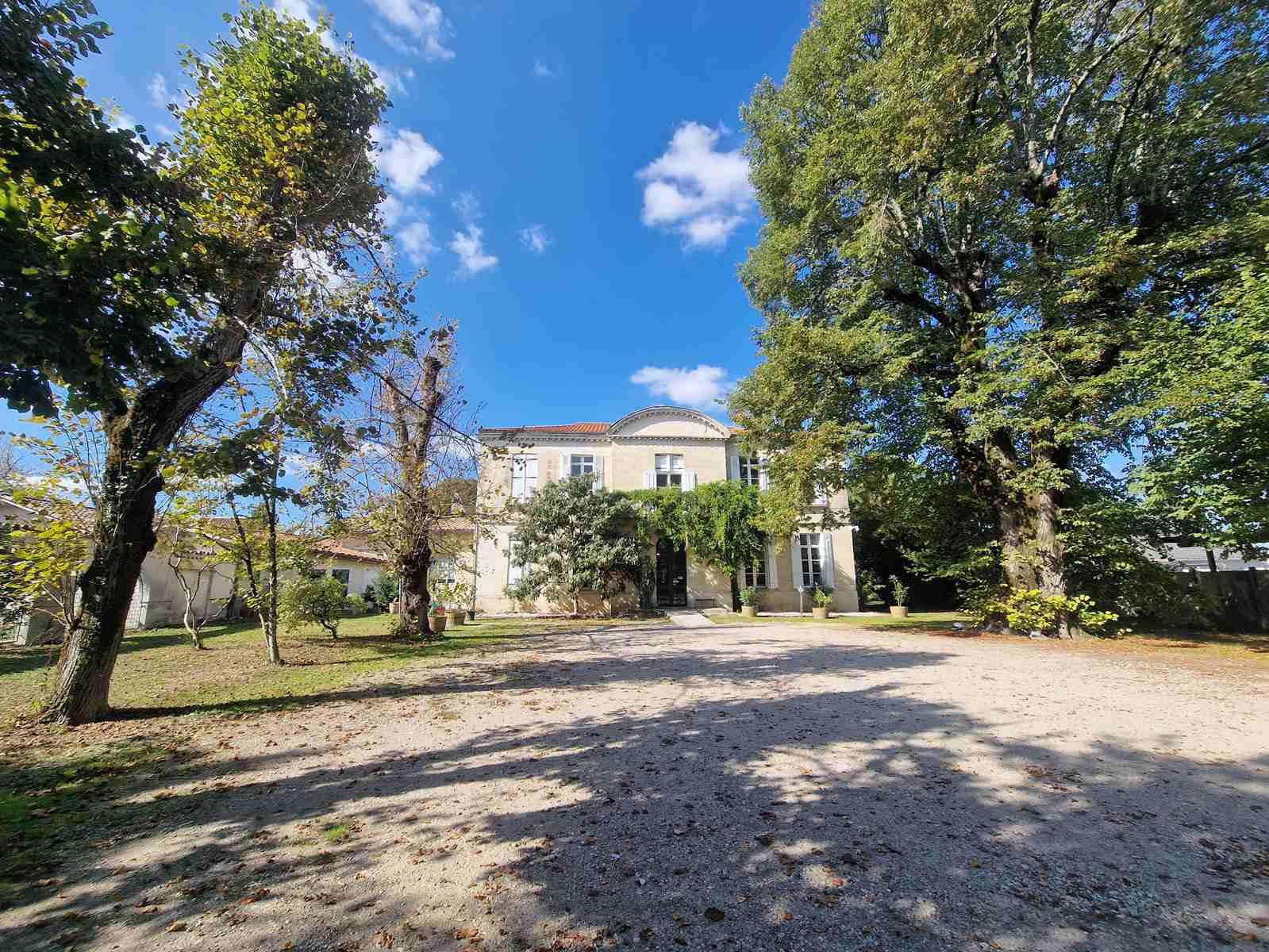 Maison à vendre, 354m², Villenave-d'Ornon
