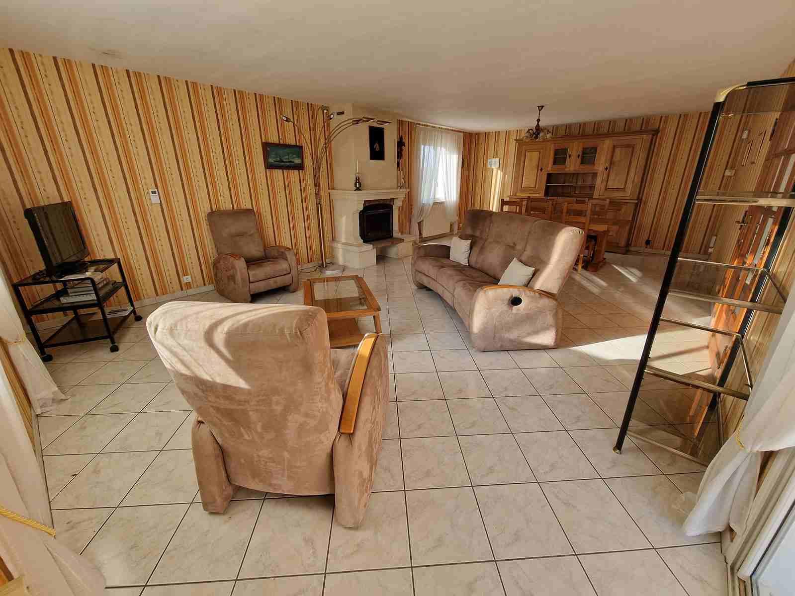 Maison à vendre, 156m², Cézac