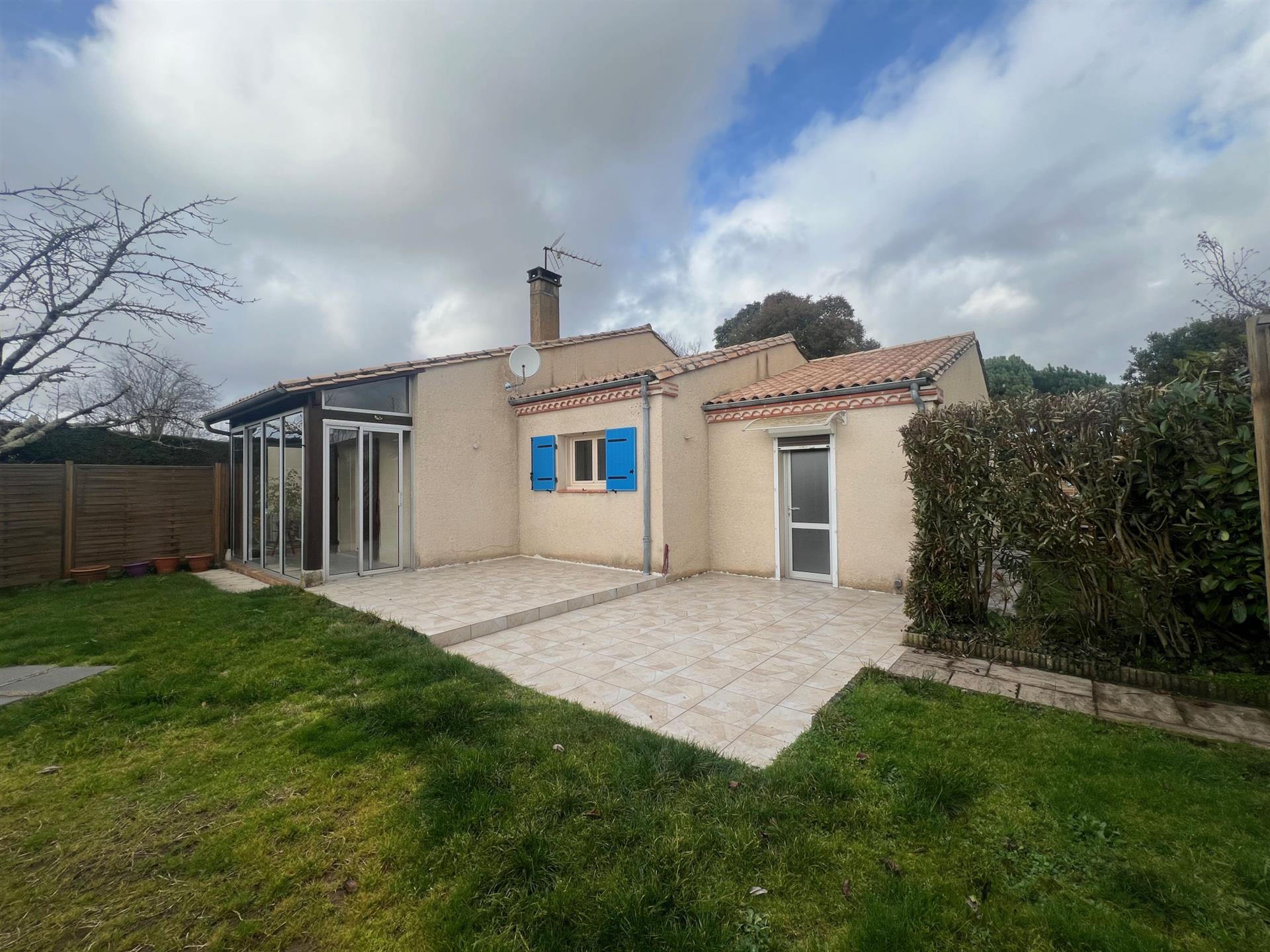 Maison à vendre, 104m², Bias