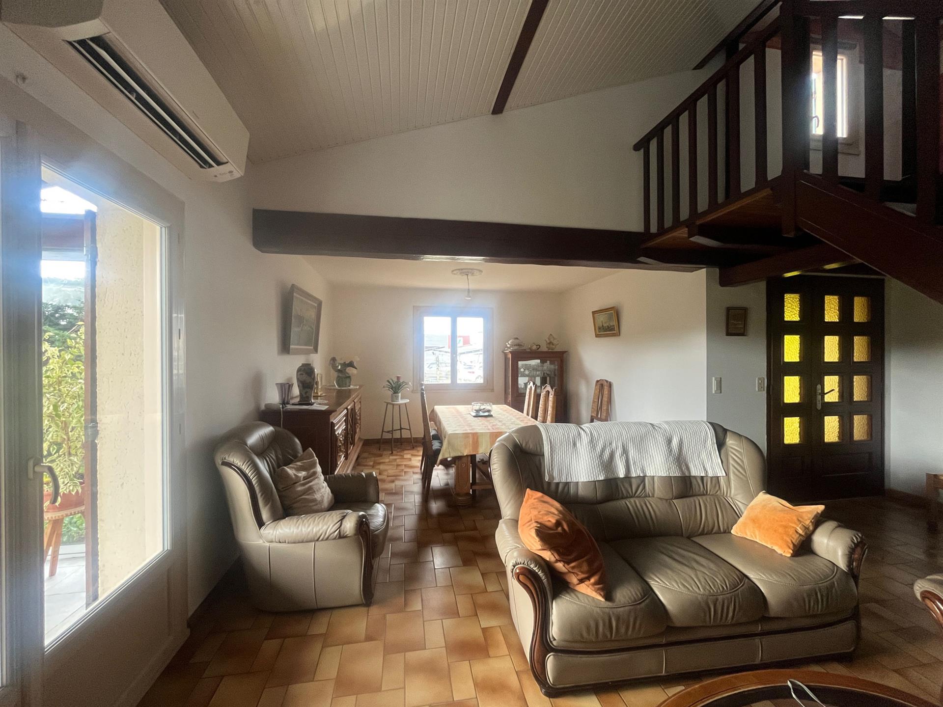 Maison à vendre, 104m², Bias