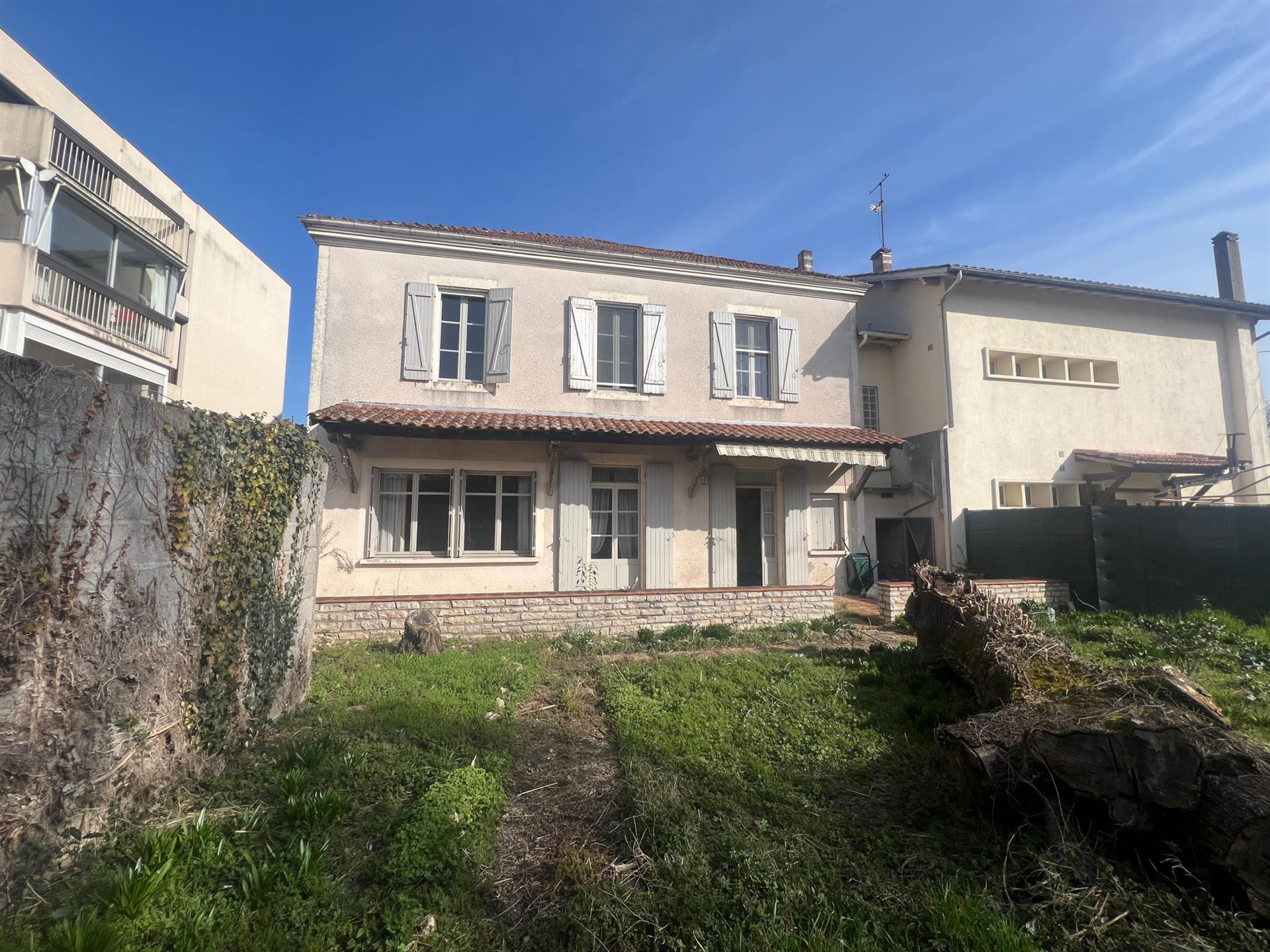 Maison à vendre, 240m², Villeneuve-sur-Lot