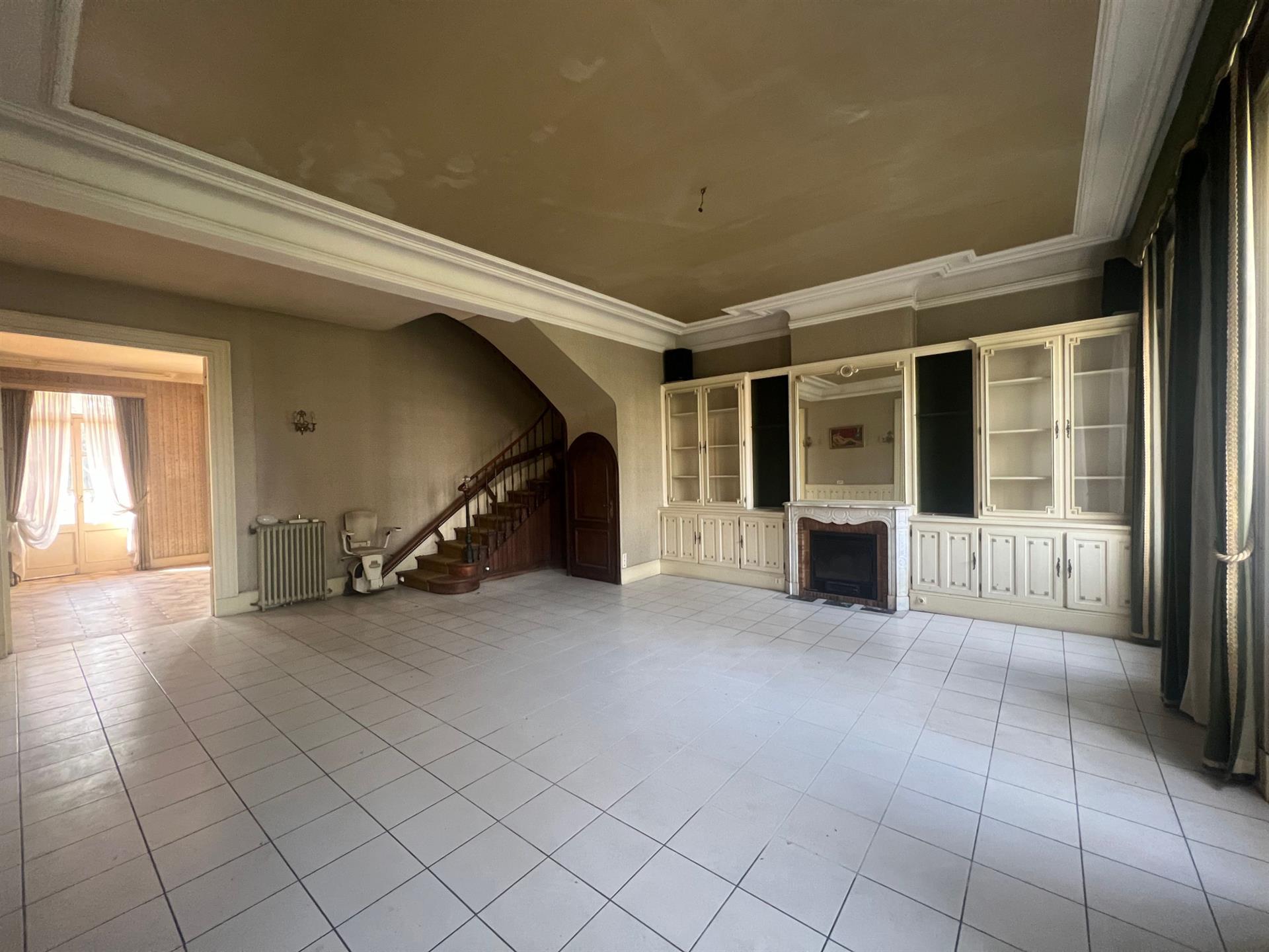 Maison à vendre, 240m², Villeneuve-sur-Lot