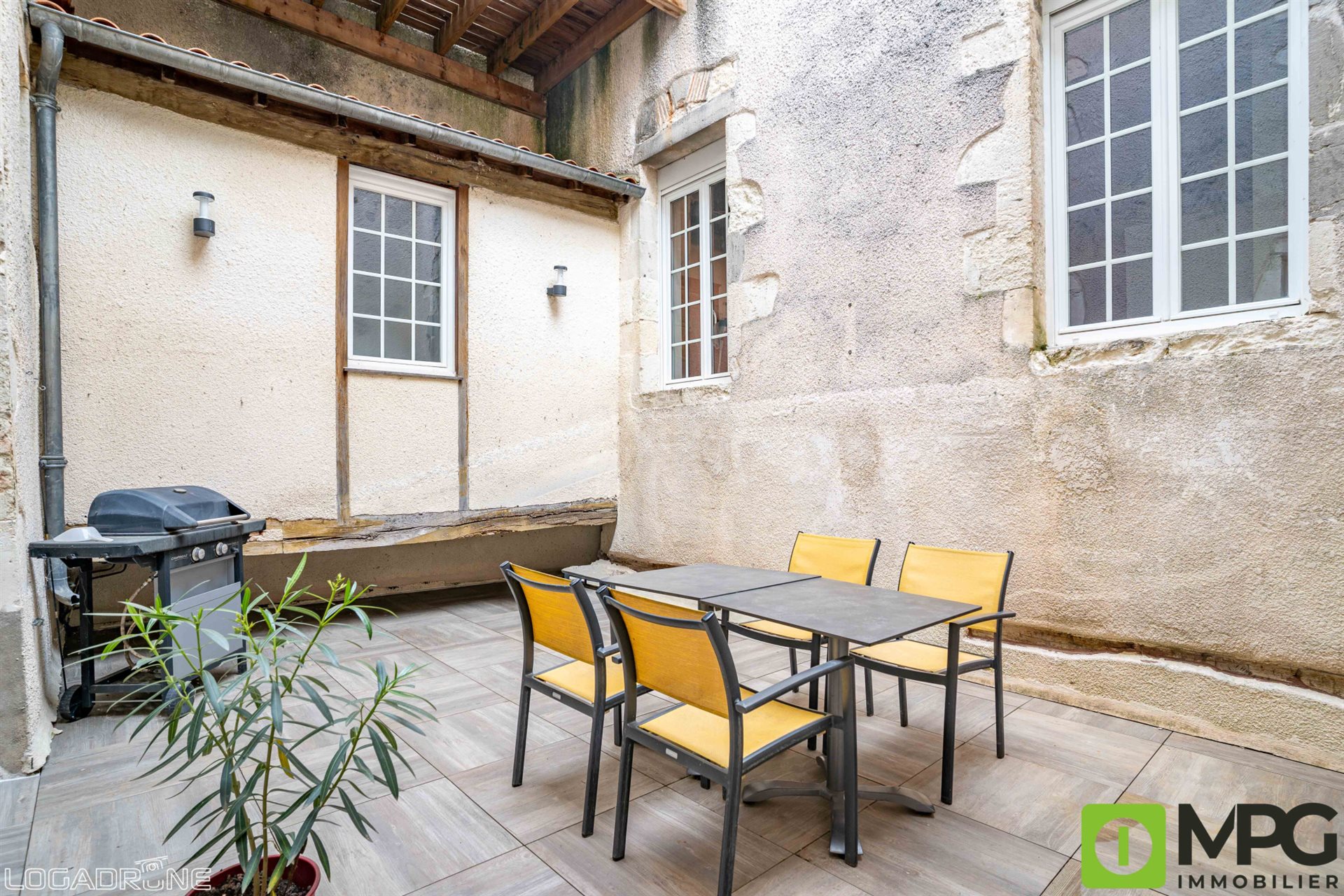 Maison à vendre, 250m², Monflanquin