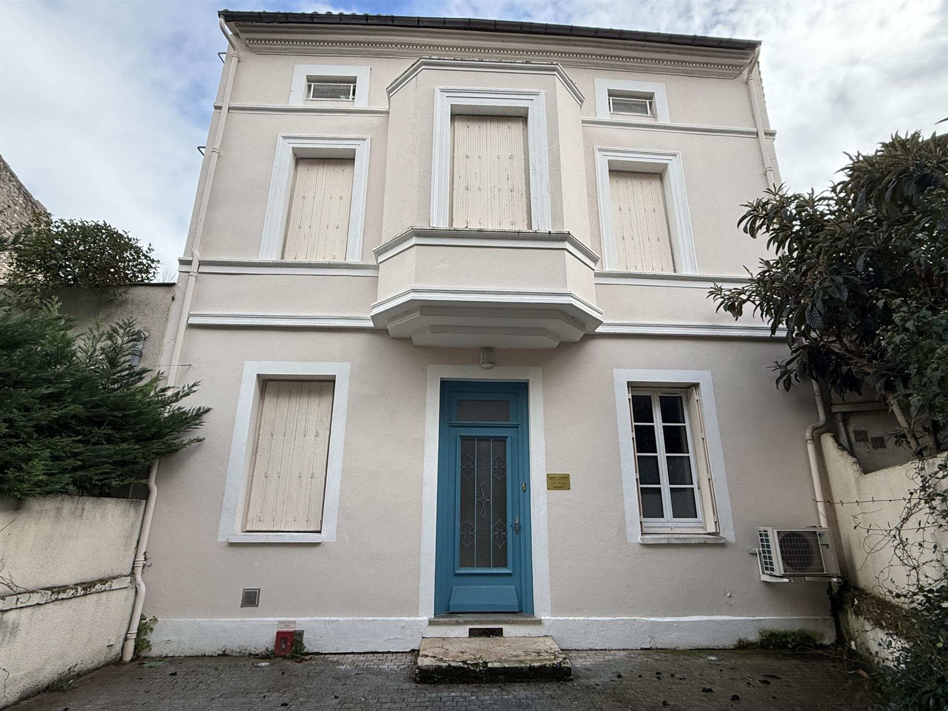 Maison à vendre, 176m², Villeneuve-sur-Lot