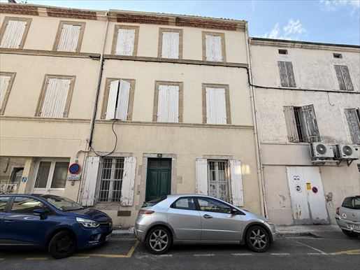 Maison 3 pièces 229 m² · à Villeneuve-sur-Lot · 229 m² · 54 950 €