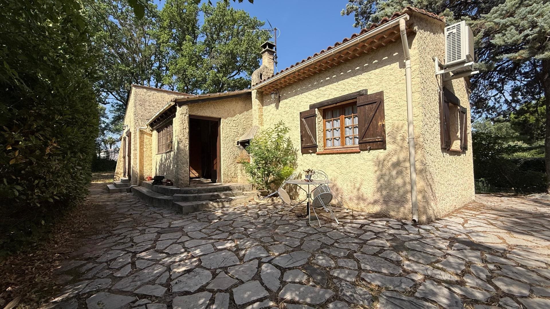 Maison à vendre, 92m², Vidauban