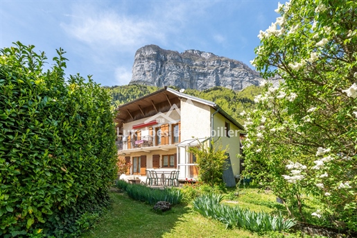Maison 5 pièces 132 m² · à La Balme-de-Thuy · 132 m² · 510 000 €