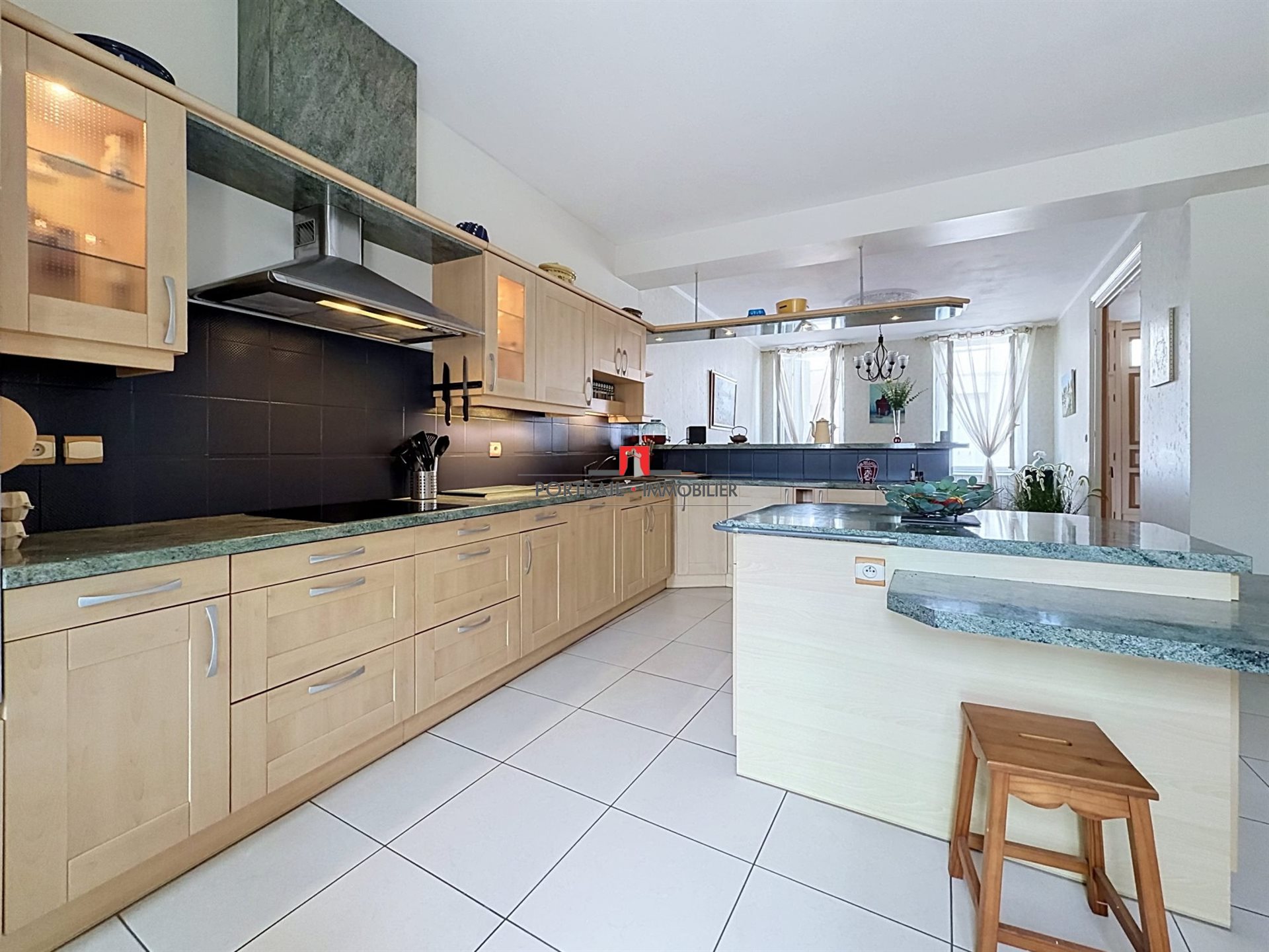 Maison à vendre, 236m², Blaye