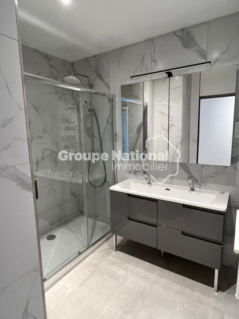 Maison à vendre, 120m², Nîmes