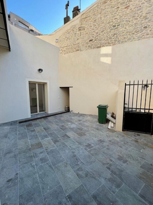 Maison 6 pièces 120 m² · à Nîmes · 120 m² · 260 000 €