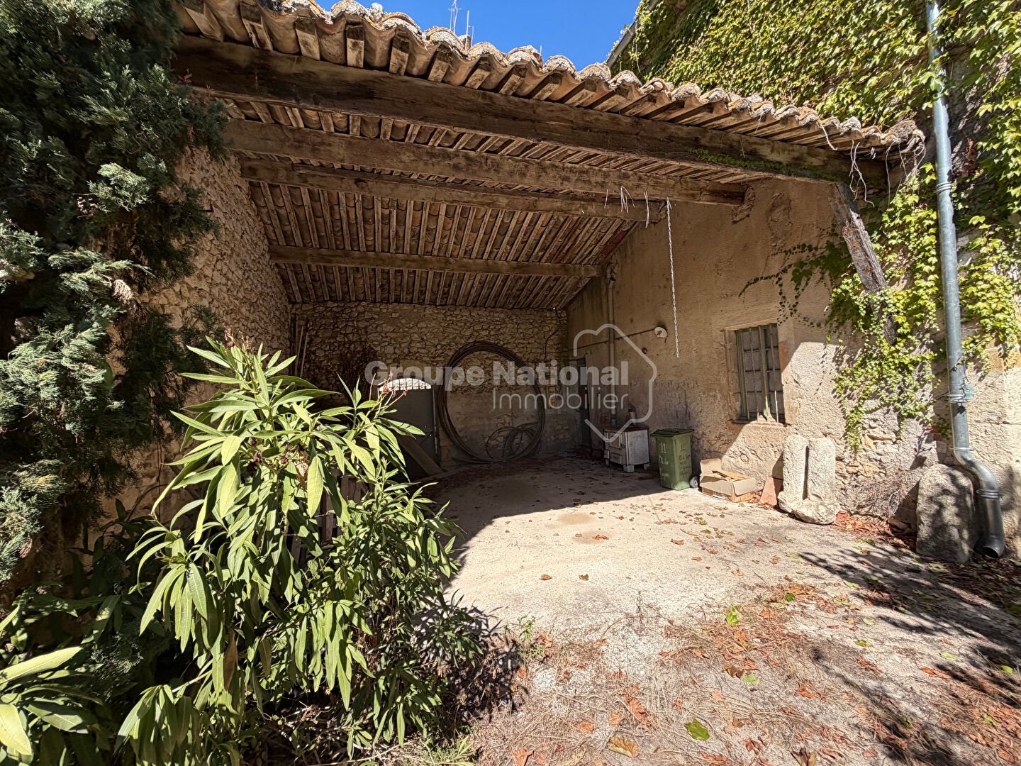Maison à vendre, 280m², Saint-Geniès-de-Malgoirès