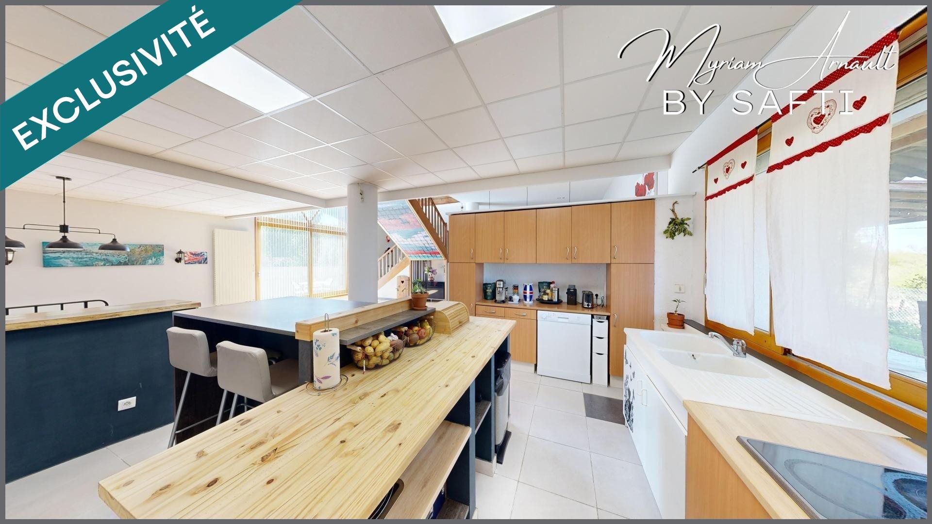 Maison à vendre, 248m², Arnac-la-Poste