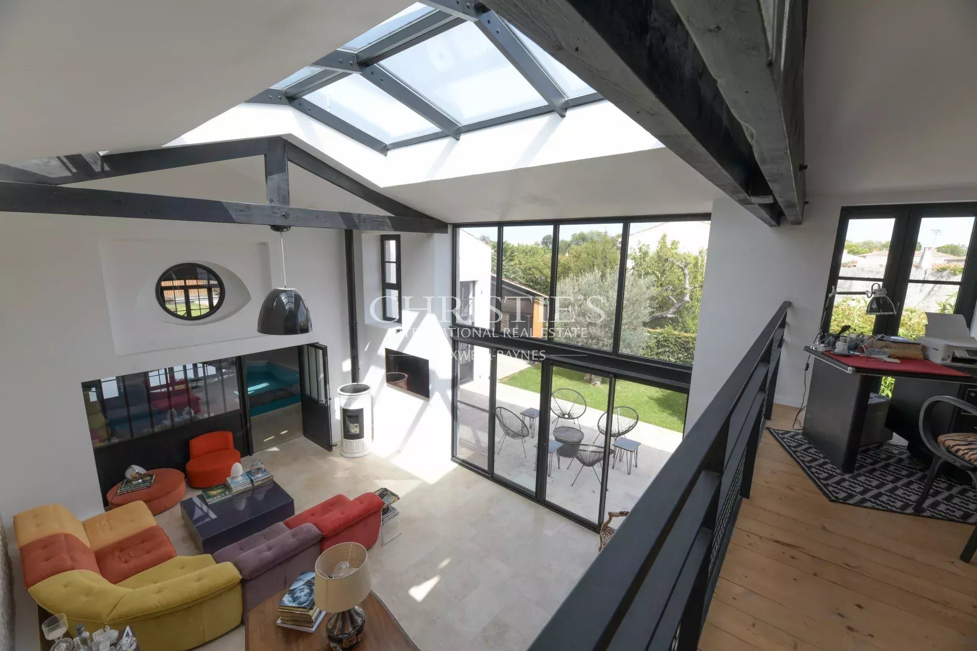 Haus, 335 m², Grundstück 207 m²