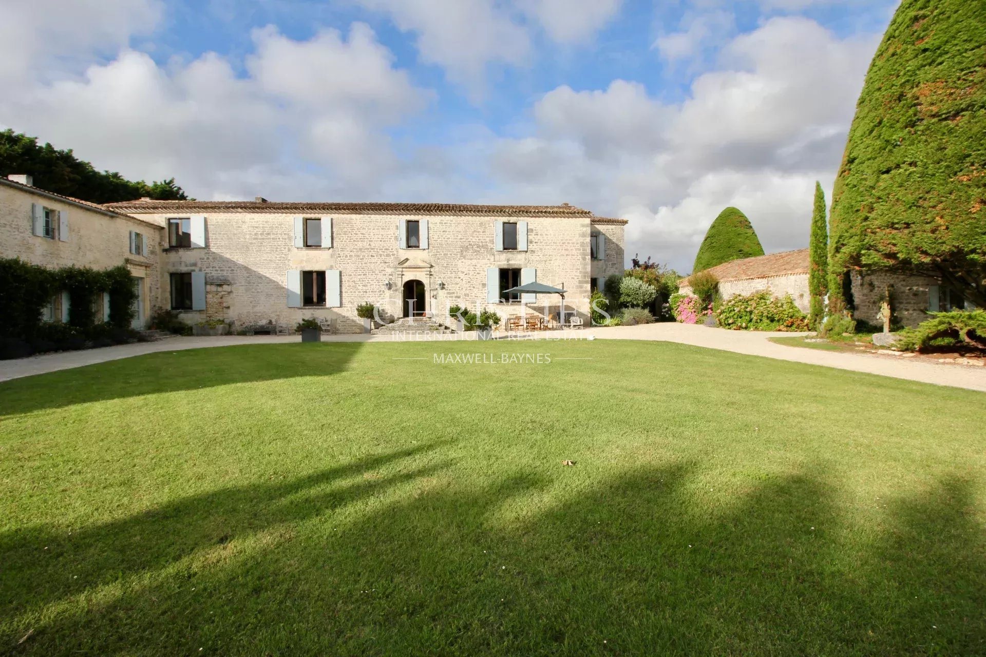 Maison à vendre, 675m², Royan