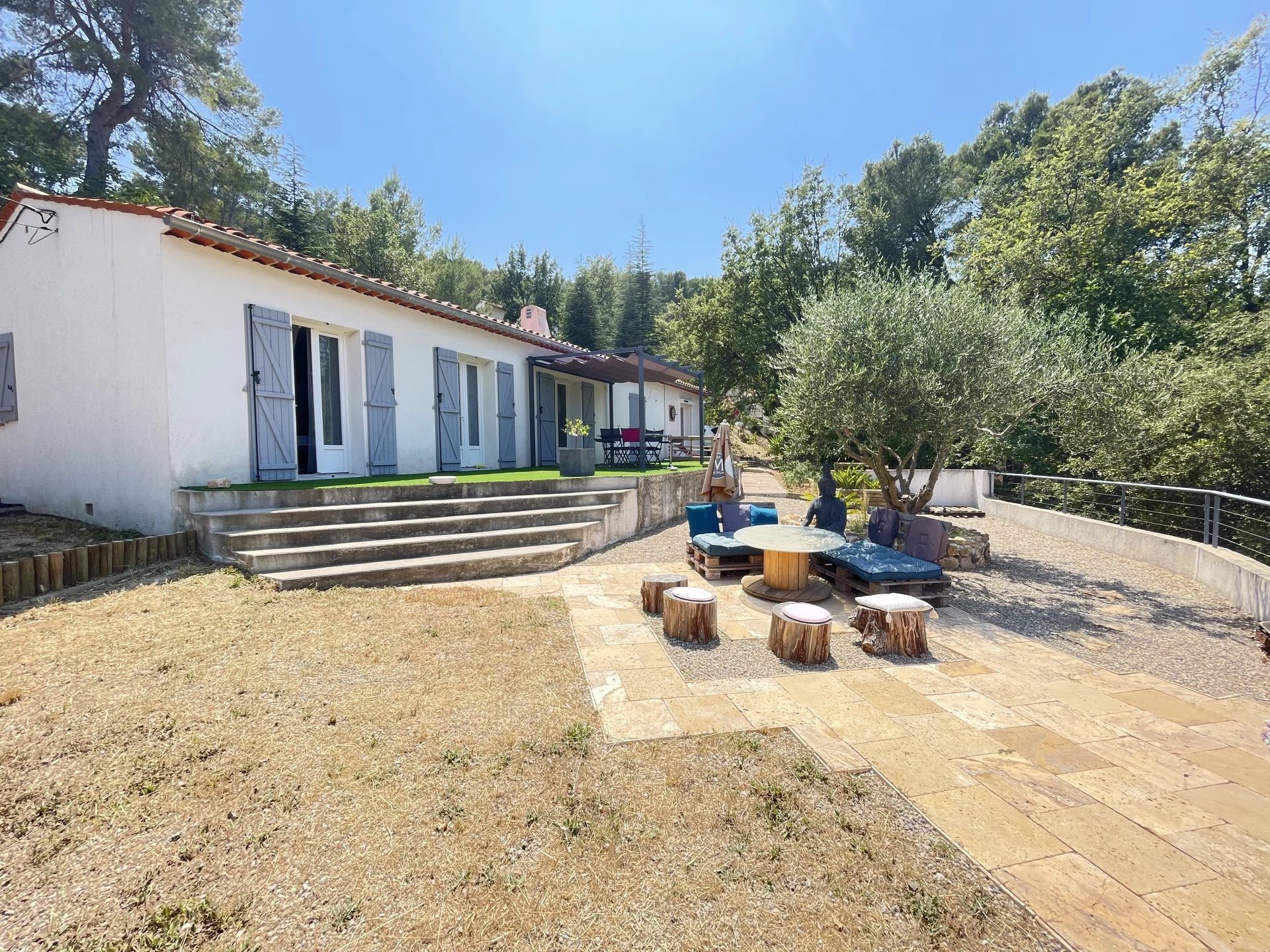 Maison à vendre, 103m², Figanières