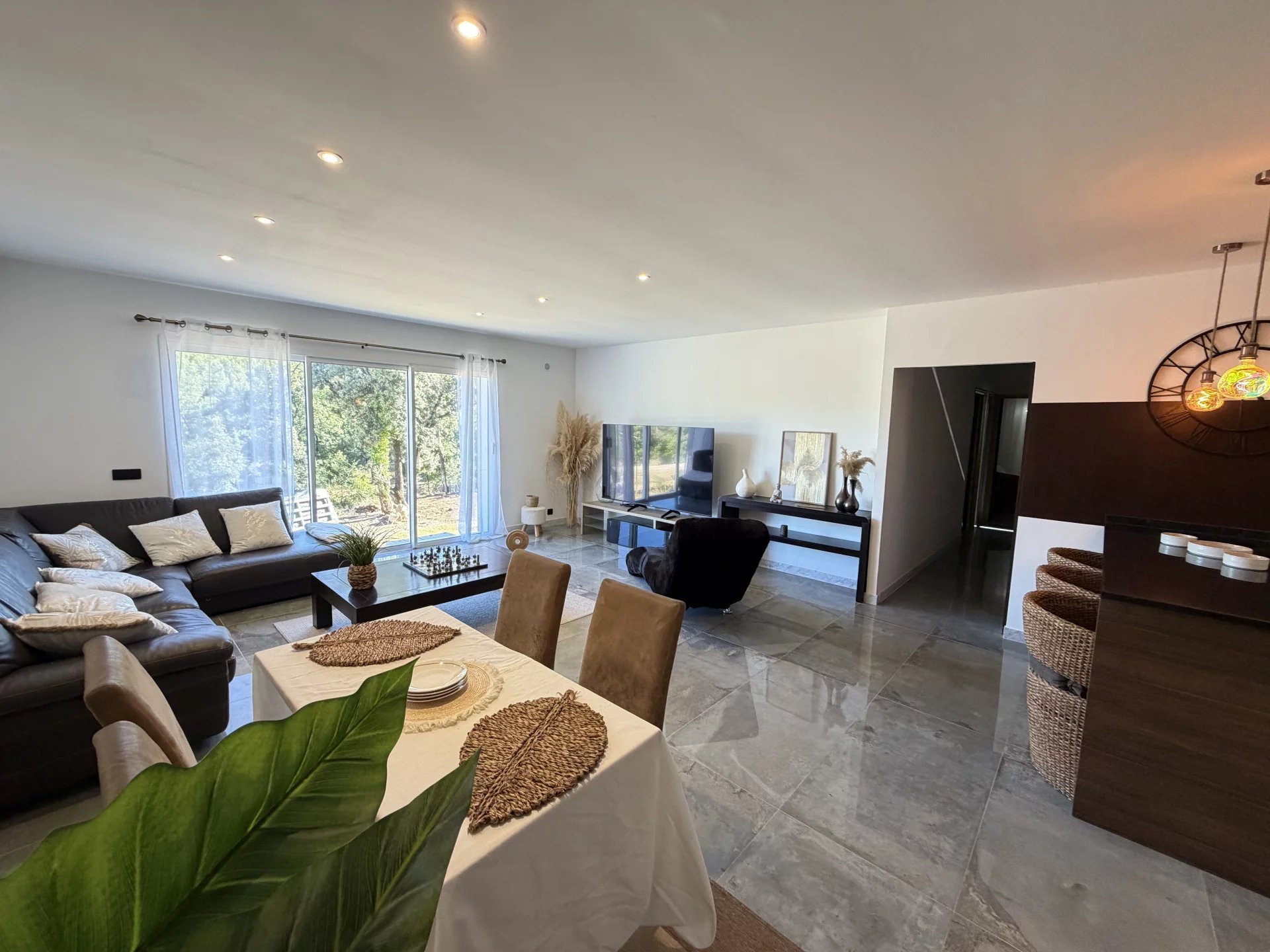 Maison à vendre, 108m², Figanières