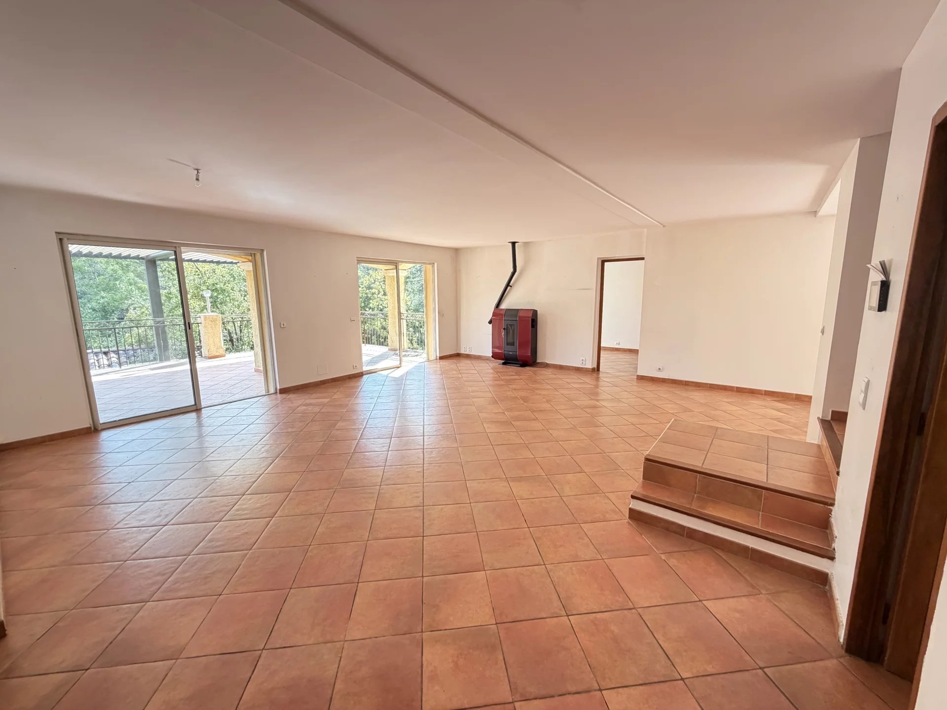 Maison à vendre, 133m², Figanières