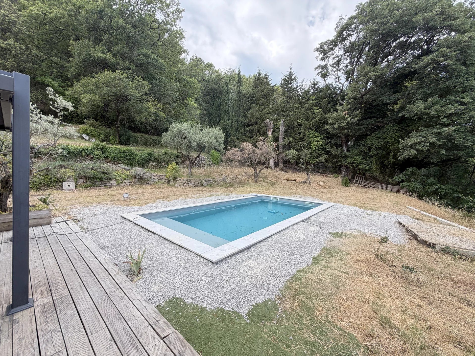 Maison à vendre, 131m², Figanières