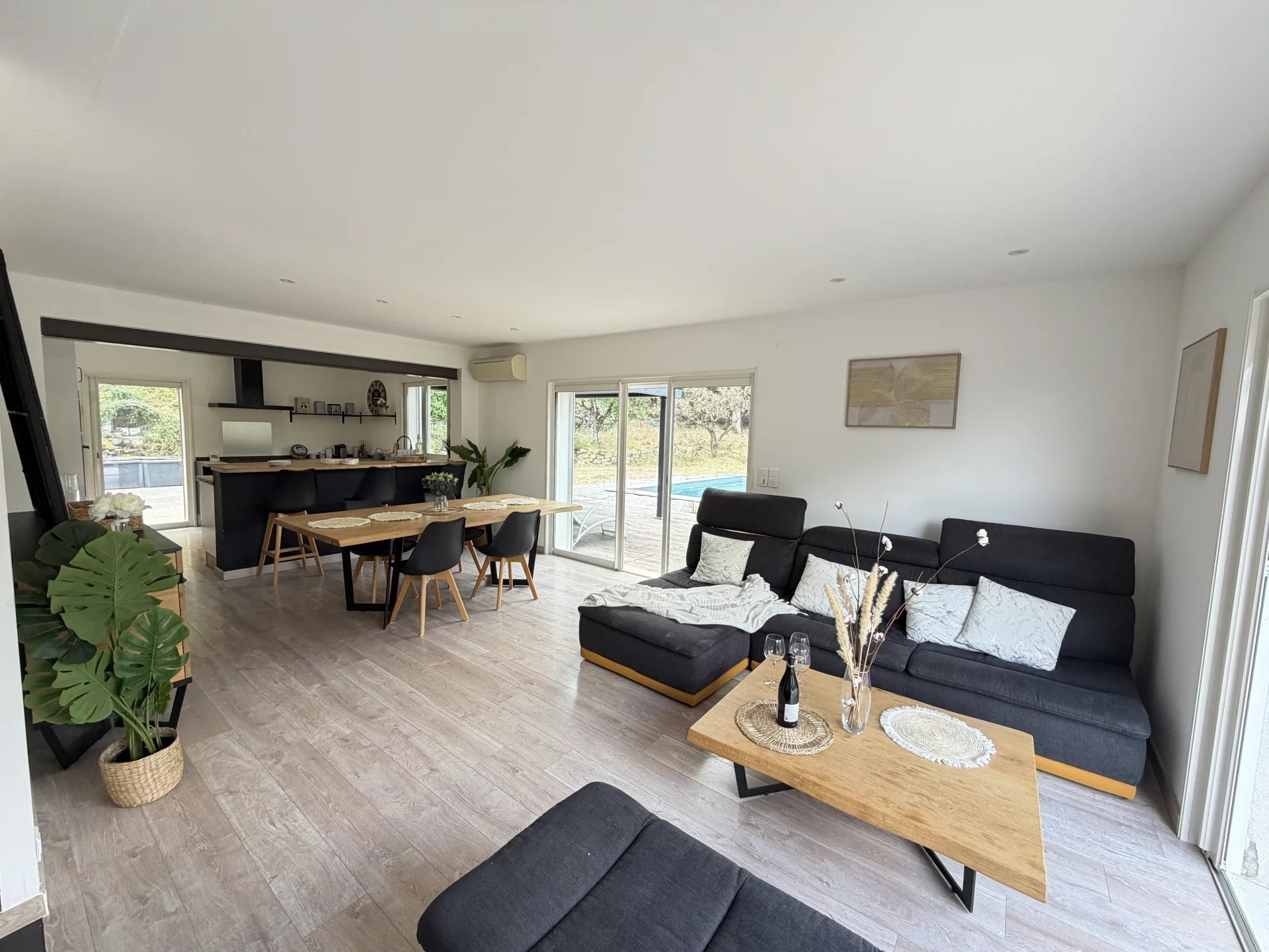 Maison à vendre, 131m², Figanières