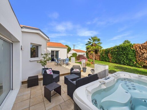 Maison 6 pièces 142 m² · à Sainte-Pazanne · 142 m² · 466 000 €