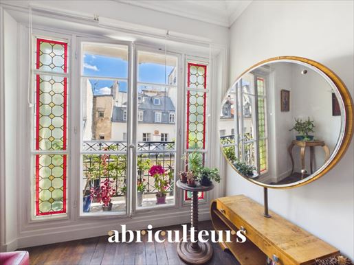 Appartement 4 pièces 64 m² · à Paris 2ème · 64 m² · 825 000 €