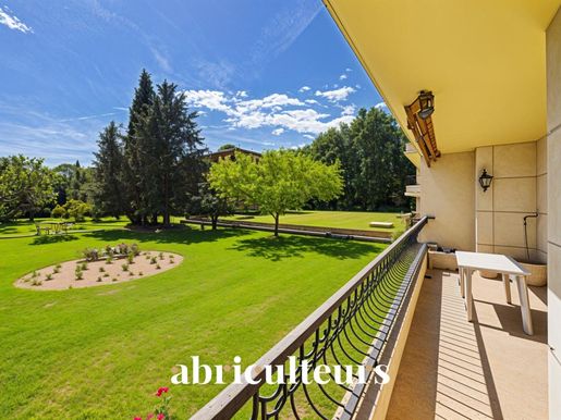 Appartement 3 pièces 94 m² · à Aix-en-Provence · 94 m² · 469 990 €