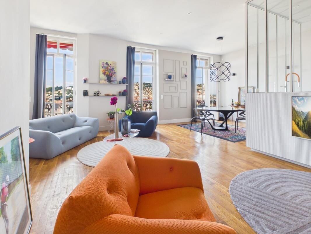 Superb Renovated Apartment of 174.66 m² – Exceptional View, Balcony, and High-End Finishes...