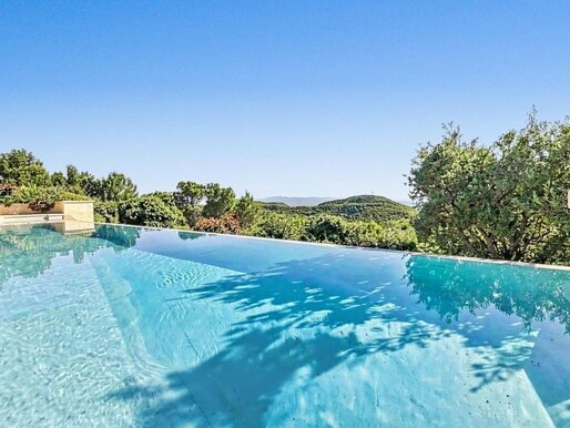 Maison 9 pièces 296 m² · à Rognes · 296 m² · 1 390 000 €