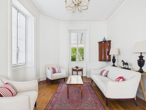 Maison 8 pièces 185 m² · à Cognac · 185 m² · 430 000 €