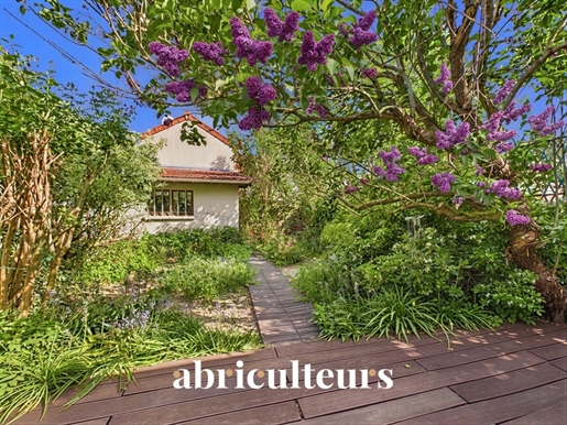Maison 6 pièces 160 m² · à Clamart · 160 m² · 799 000 €
