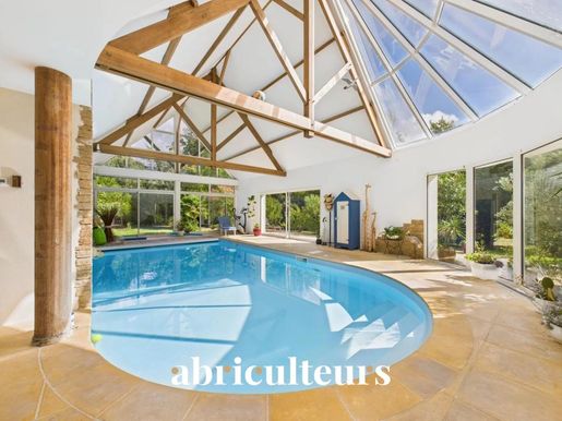 Maison 7 pièces 259 m² · à Guérande · 259 m² · 799 000 €