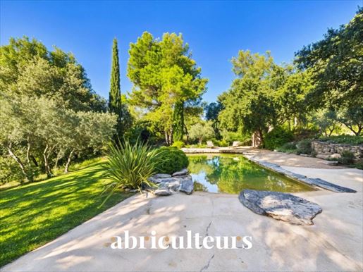 Maison 5 pièces 155 m² · à Cheval-Blanc · 155 m² · 770 000 €