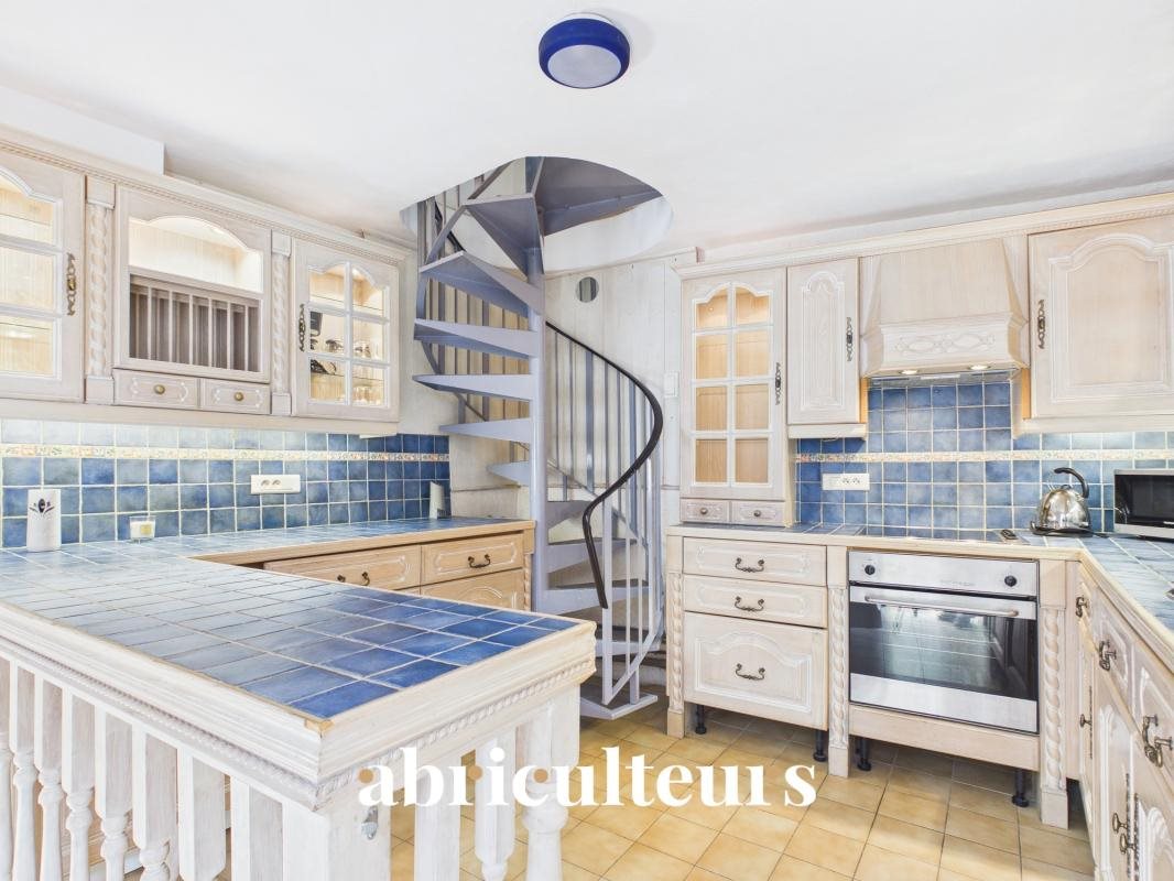 Maison à vendre, 51m², Callian