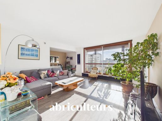 Appartement 5 pièces 114 m² · à Paris 15ème · 114 m² · 893 000 €