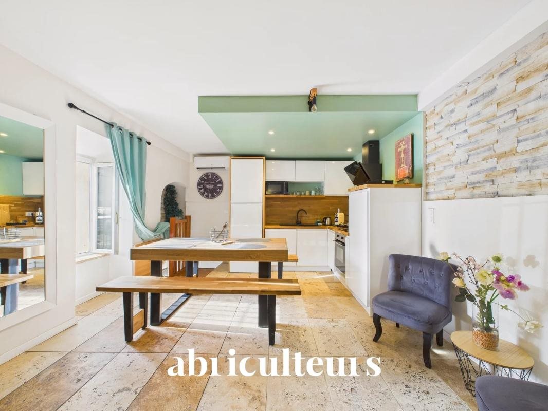 Maison à vendre, 66m², Grans