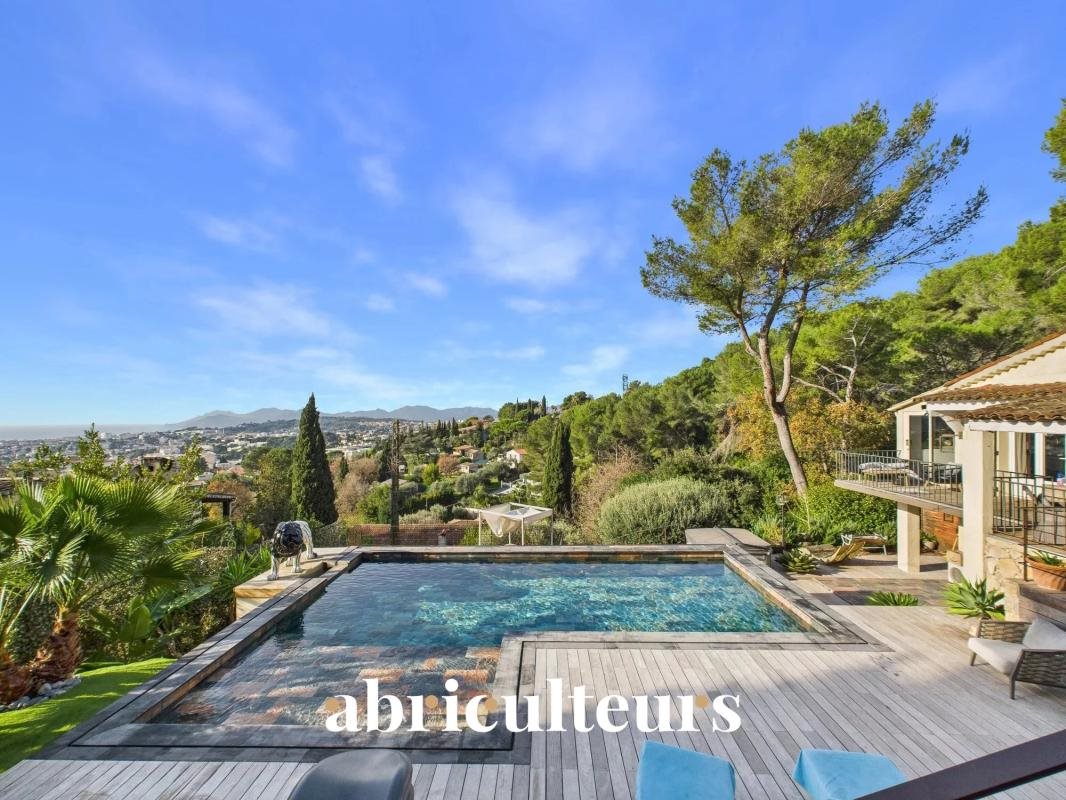 Maison à vendre, 227m², Le Cannet