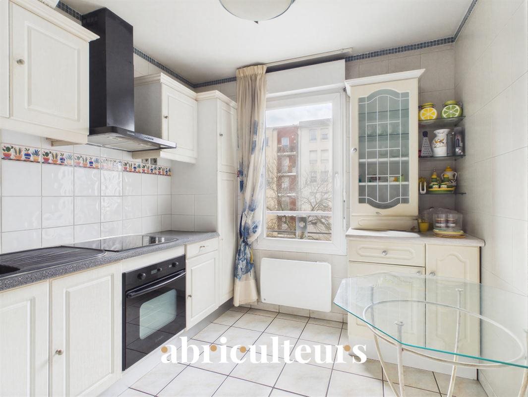 Appartement à vendre, 50m², Bron
