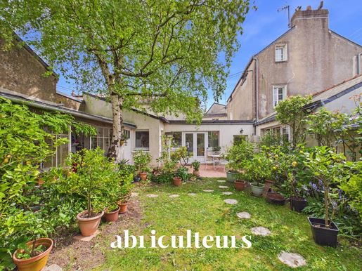 Maison 8 pièces 178 m² · à Nantes · 178 m² · 649 000 €