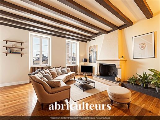 10 pièces 350 m² · à Jarnac · 350 m² · 261 989 €