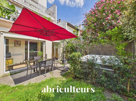 Appartement 3 pièces 59 m² · à Bordeaux · 59 m² · 298 900 €