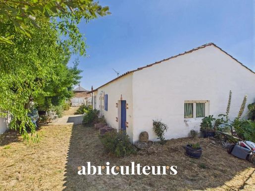 Maison 6 pièces 187 m² · à La Barre-de-Monts · 187 m² · 378 893 €
