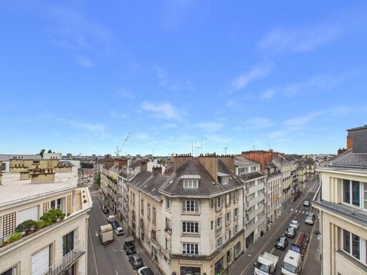 Appartement 7 pièces 198 m² · à Nantes · 198 m² · 894 395 €