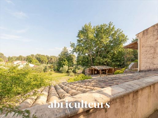 Maison 6 pièces 170 m² · à Lauris · 170 m² · 595 000 €